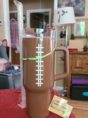 Robert Stanley Brown Football Travel Mug with Handle - Brown
